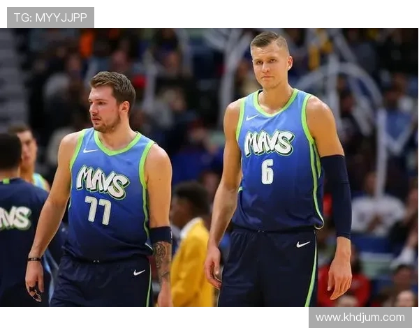 奥萨尔汤普森13投6中砍19分6板2助攻闪耀赛场全能表现引领胜利